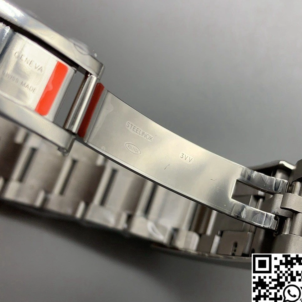 Submariner Factory Black 124060-97200 Dial Rolex VS 1025